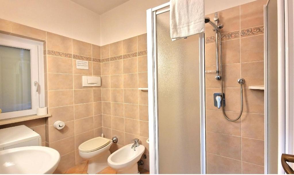 Chiara Pool Apartment Bardolino Zewnętrze zdjęcie